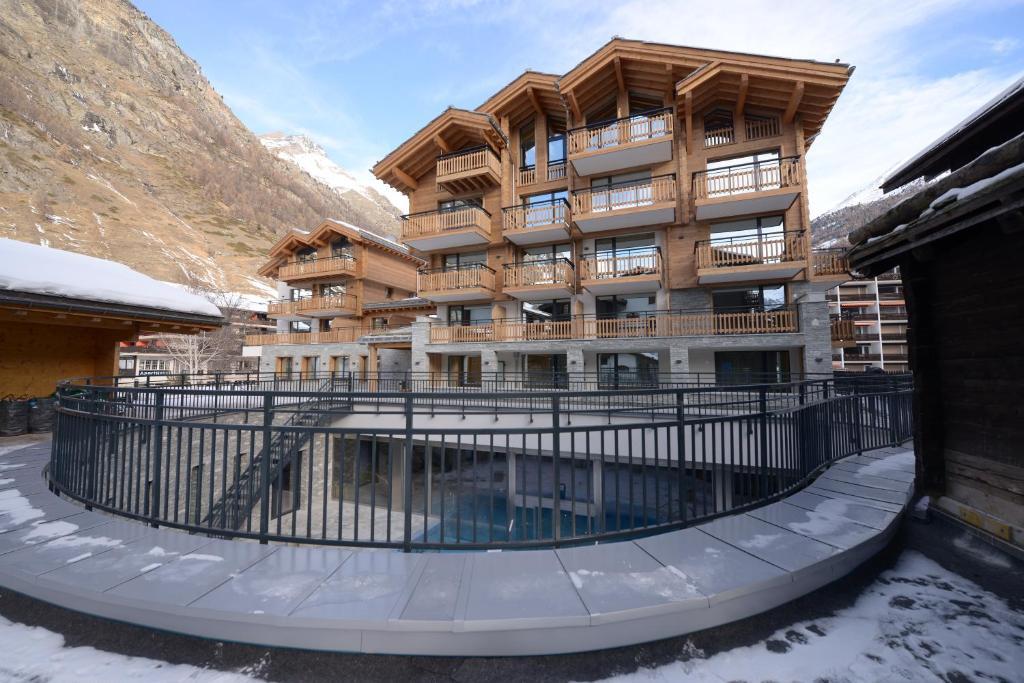Alpenhotel Fleurs De Zermatt Cameră foto